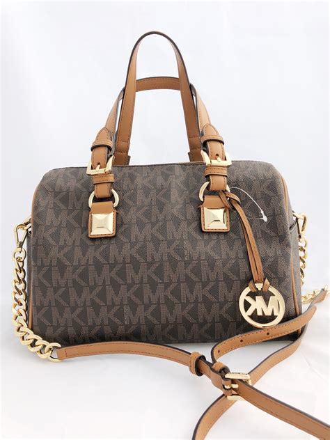 michael kors purse warranty customer service|Michael Kors guarantee on purses.